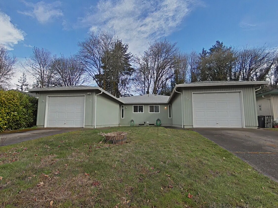 Foto principal - 3 Bedroom Duplex ~ South Corvallis ~ Pet F...