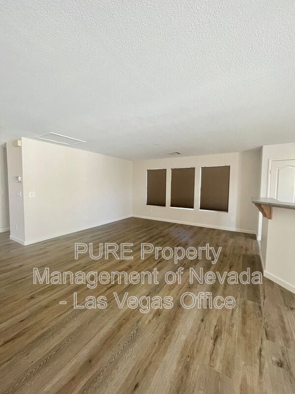 Building Photo - 102 La Padania Ave