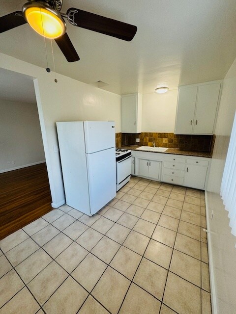 Foto del edificio - 706 E Lomita Ave