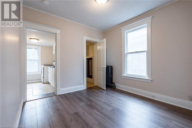 Building Photo - 89 Carrick Ave