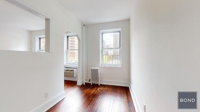 Building Photo - 455 Second Avenue