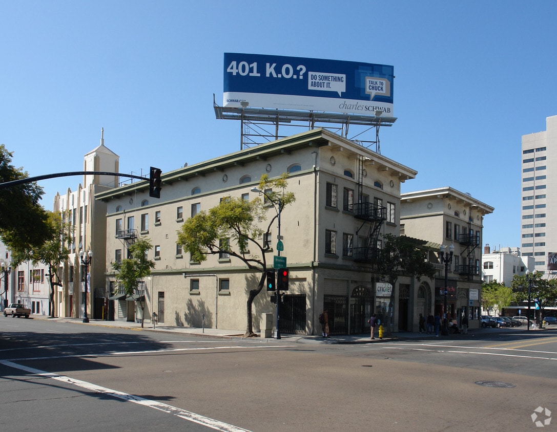 Primary Photo - Frances Apartments