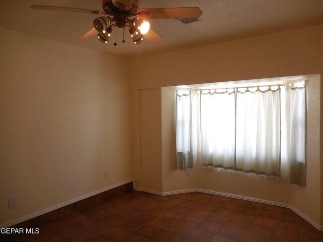 Foto del edificio - 12308 Nancy Lee Ave