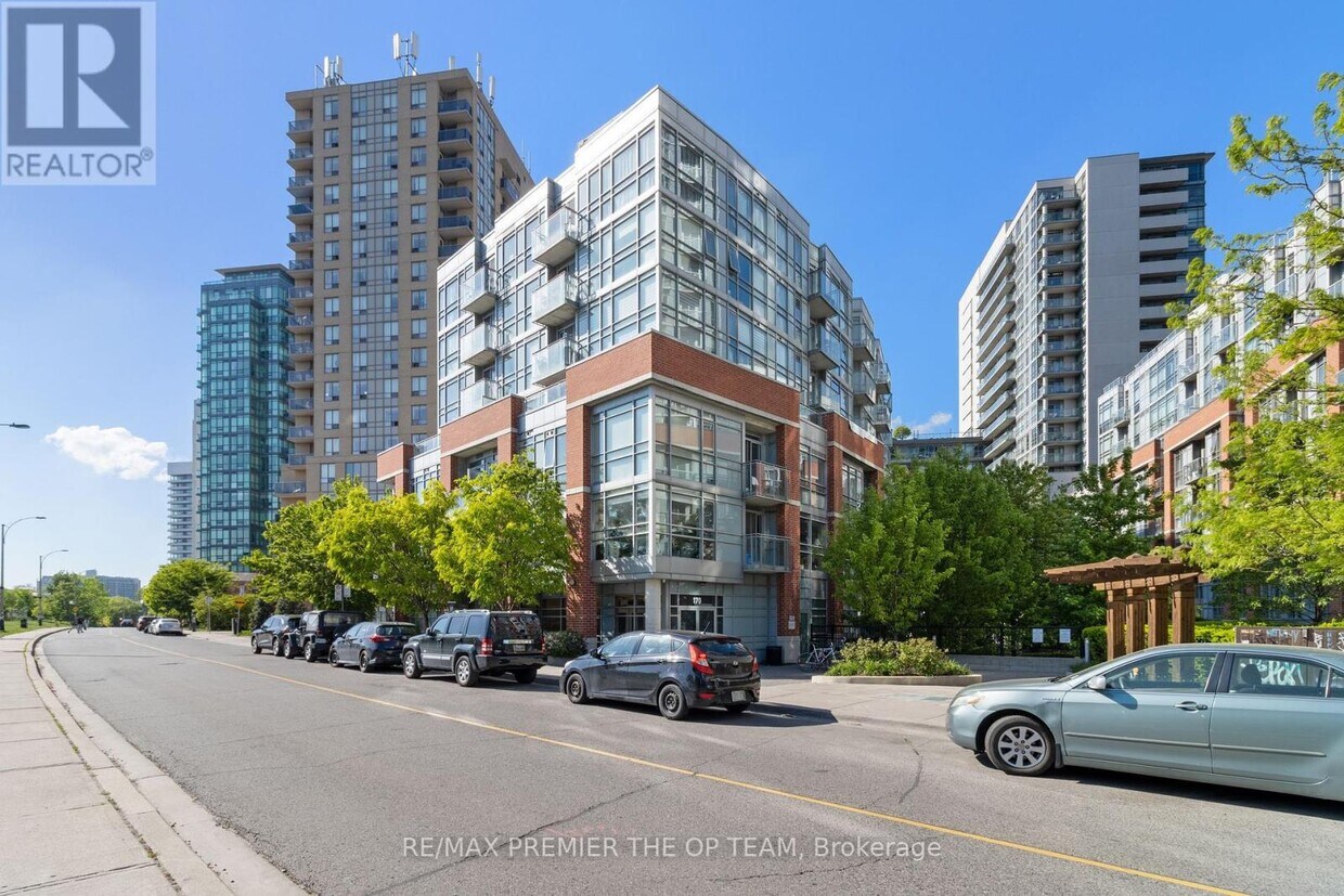 Primary Photo - 170-170 Sudbury St