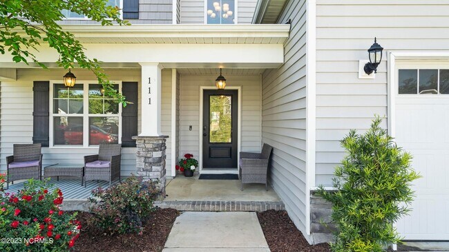 Foto del edificio - 4BR Home in The Landing at Mill Creek | Bonus Room + Fenced Yard w/ Pergola