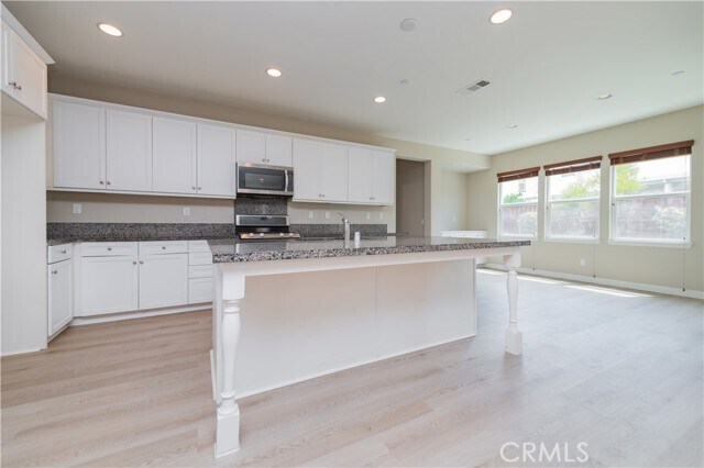 Foto del edificio - 29419 Moorings Ct