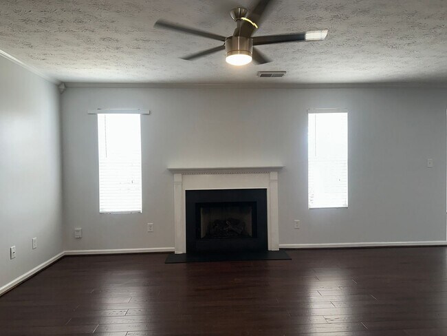 Foto del edificio - 2148 Curtiswood Dr