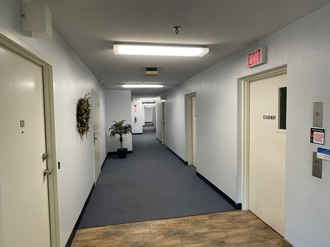 Foto del edificio - 1204 Whitney Ave