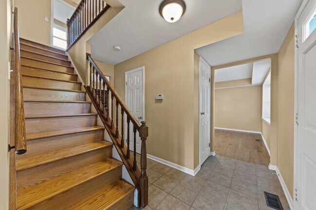 Foto del edificio - 1121 Belmar Ln