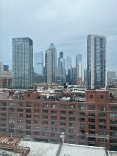 Foto del edificio - 435 W Erie St