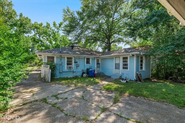 Foto del edificio - 134 E Herndon St