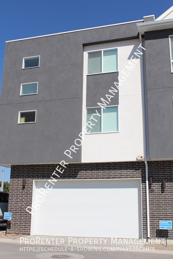 Building Photo - 162 State St