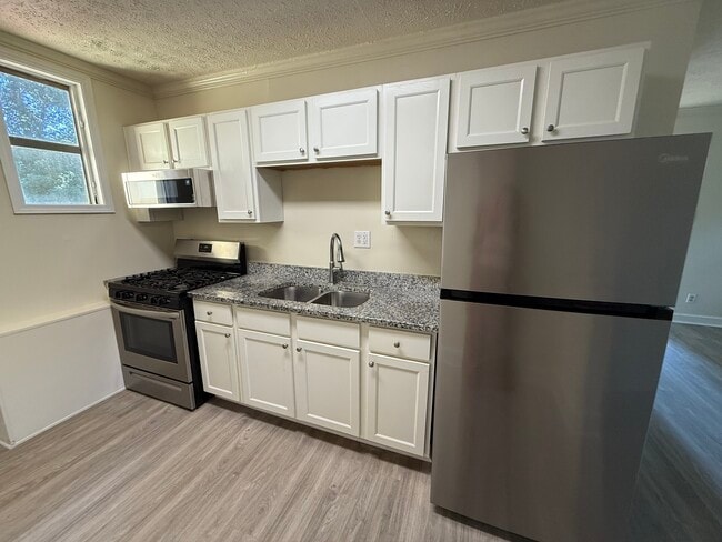 Building Photo - 1 Jefferson Pl