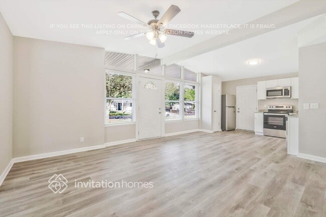 Foto del edificio - 7444 Sandhurst Rd S