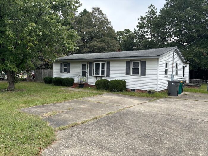 Primary Photo - 4043 S Main St