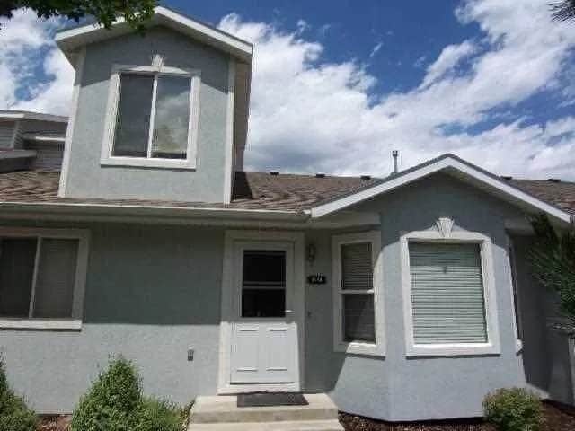 Spacious open townhome - 1800 S Grant Ave