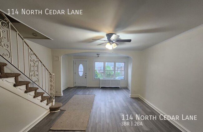 Foto del edificio - 3br 2bath 114 N Cedar Ln Two Full Bath/Two...