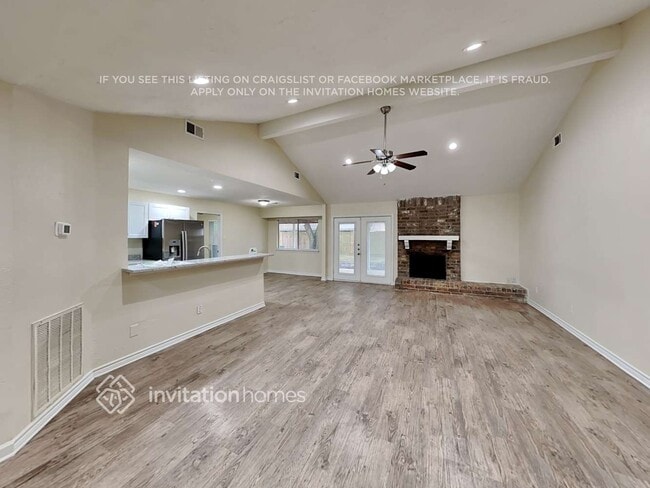 Foto del edificio - 22711 Elsinore Dr