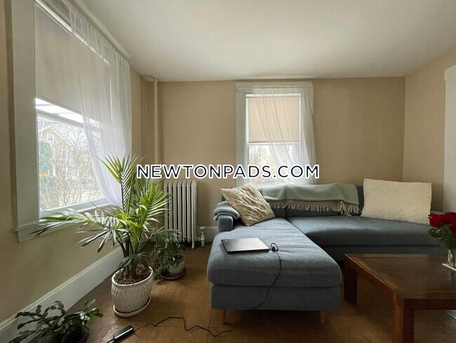 Foto del edificio - 99 Jackson Rd