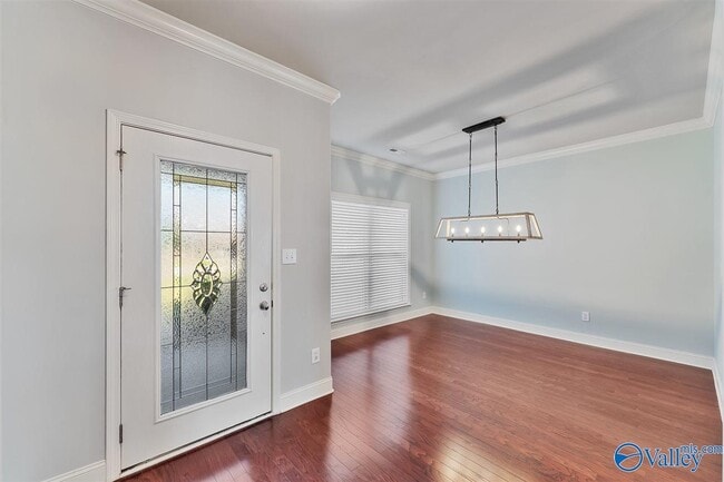 Building Photo - 3028 Greenway Cir SE