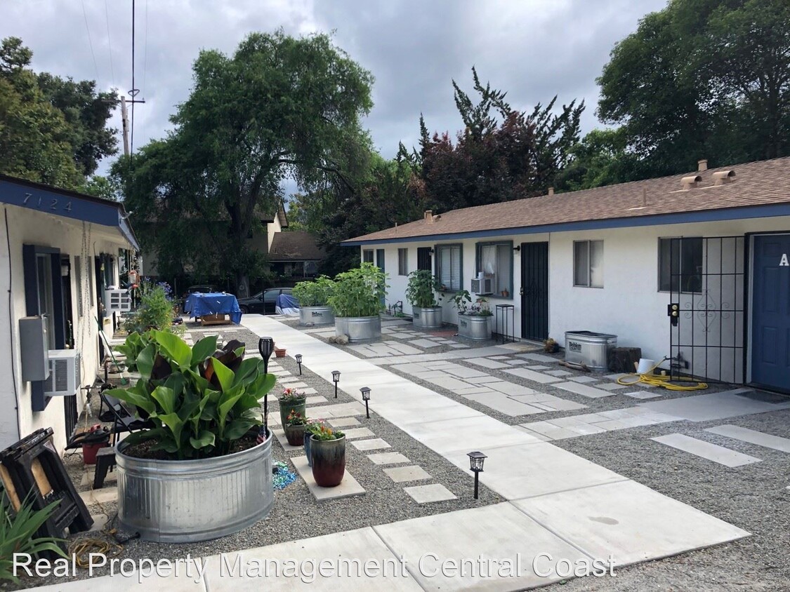 Primary Photo - 7116 Sombrilla Ave