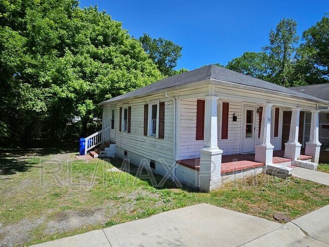 Foto del edificio - 120 S 10th St