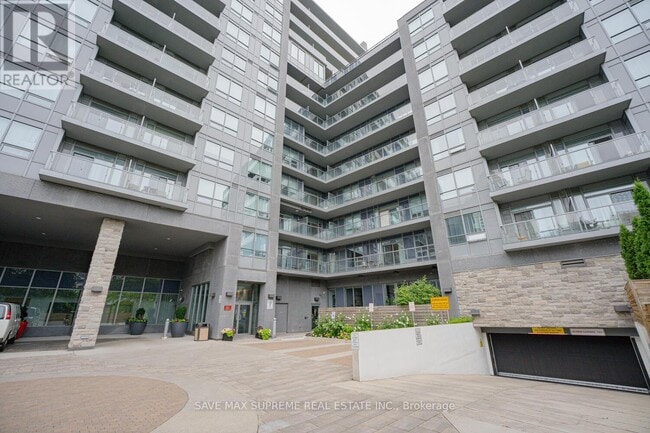 Building Photo - 220-227 KENASTON Gdns