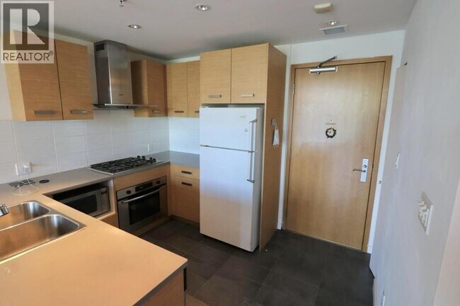 Photo du bâtiment - 8080 Cambie Rd.