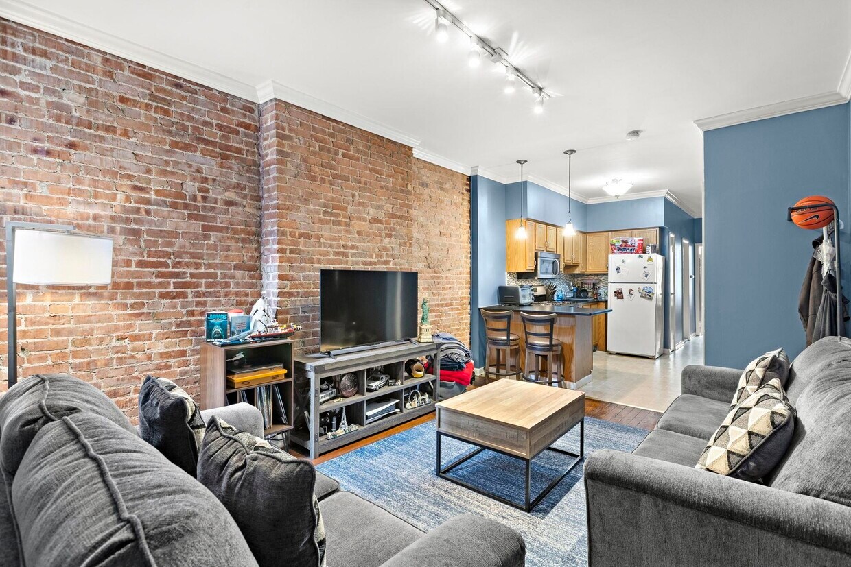 Foto principal - 263 1st St