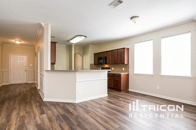 Building Photo - 32331 Hunter Park Ct