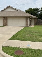 Building Photo - 117 Ashley Dr