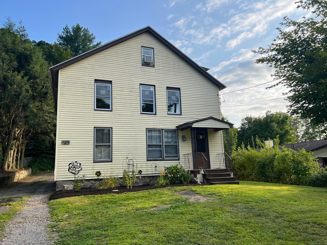 Primary Photo - 154 Wallens St