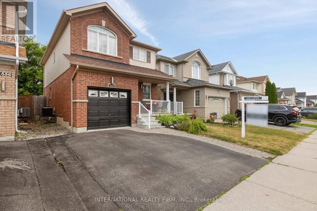 Building Photo - 560 Falconridge Dr