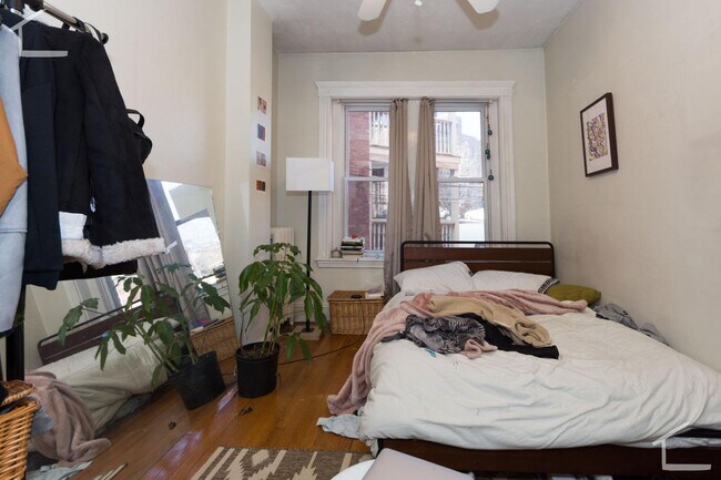 Foto del edificio - 1234 Beacon St