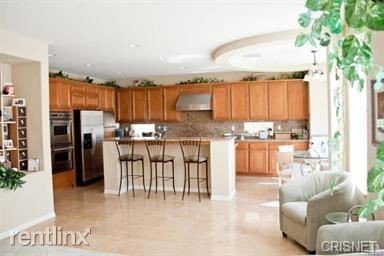 Foto del edificio - 3298 Sunset Hills Blvd