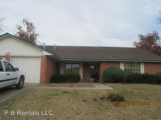 Primary Photo - 7705 NW Lawton Ave