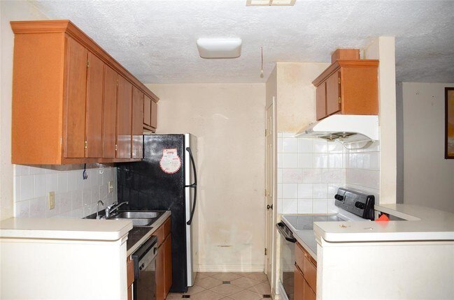 Building Photo - 13107 High Star Dr