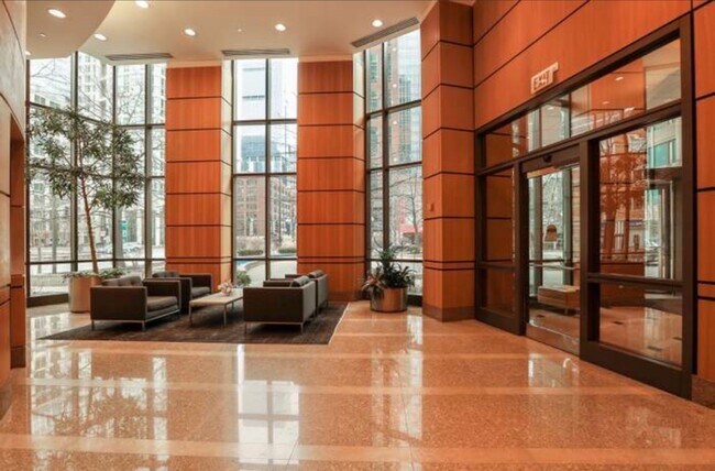 Foto del edificio - 400 N La Salle Dr