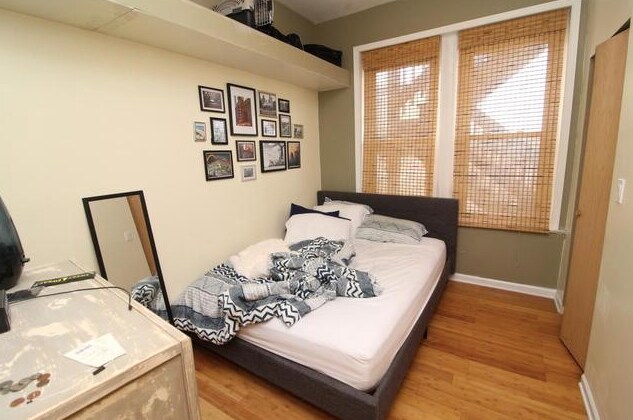 Foto del edificio - 2222 W Taylor St