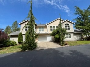 Building Photo - 3301 Park Ln