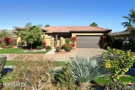 Building Photo - 3 br, 4 bath House - 114 Batista Ct