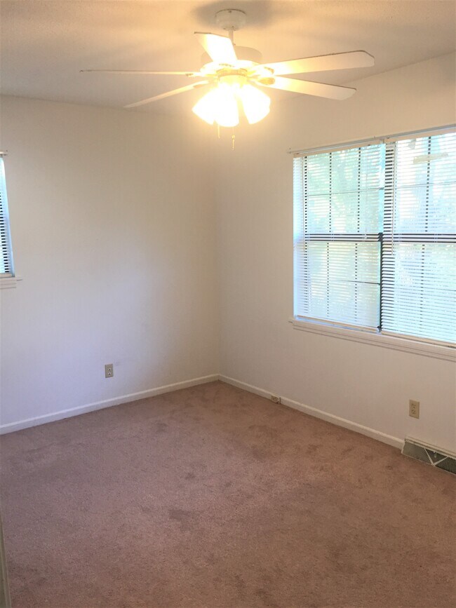 29 St Mark Rd, Taylors, SC 29687 Townhome Rentals in Taylors SC