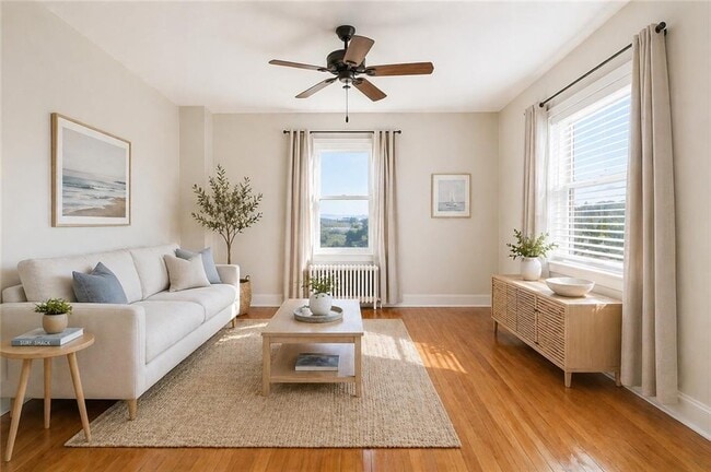 Building Photo - 65 Maple Ave