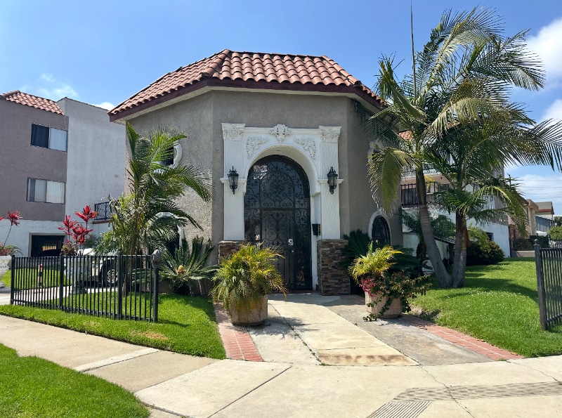 Primary Photo - 12533 Kornblum Ave.