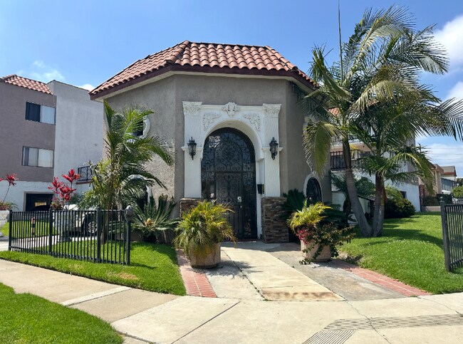 Foto del edificio - 12533 Kornblum Ave.