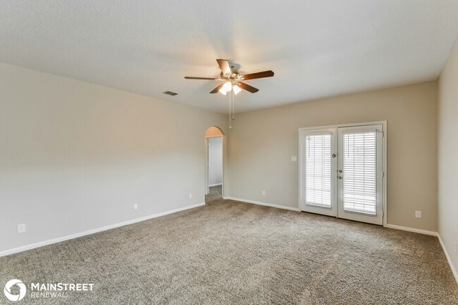 Building Photo - 6334 Still Meadow, San Antonio, TX 78222