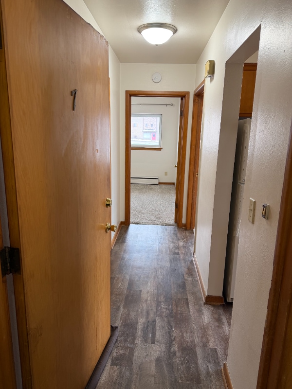 Building Photo - 9104 W Lincoln Ave