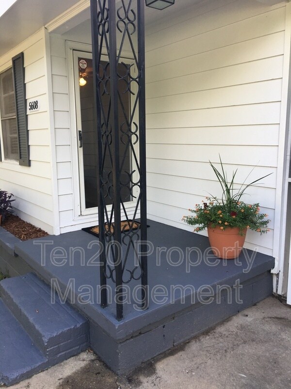 Foto del edificio - 5608 Morris Ave
