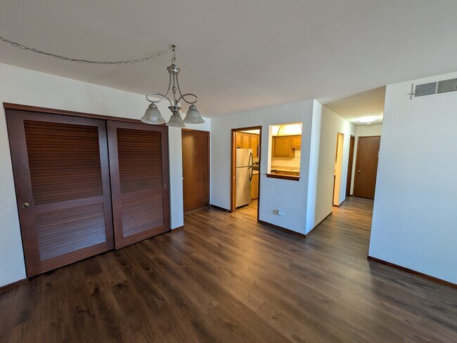 Foto del edificio - Charleston East Apartments