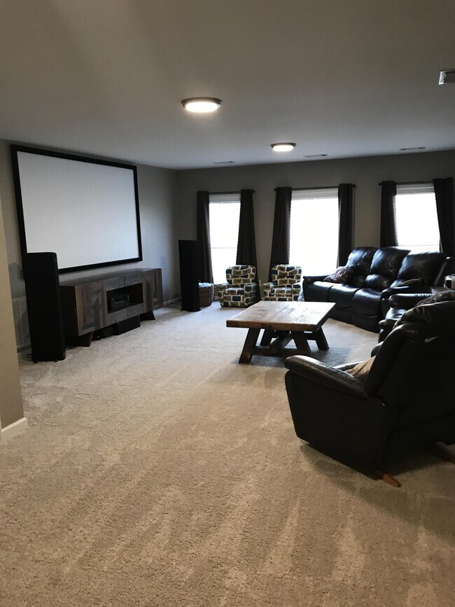 Foto del edificio - 9217 Springwood Ct